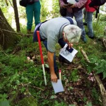 Samen zoeken naar Molukse barakken in de bossen 1