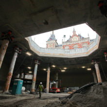 Vitrines Metrostation Rokin Amsterdam 6